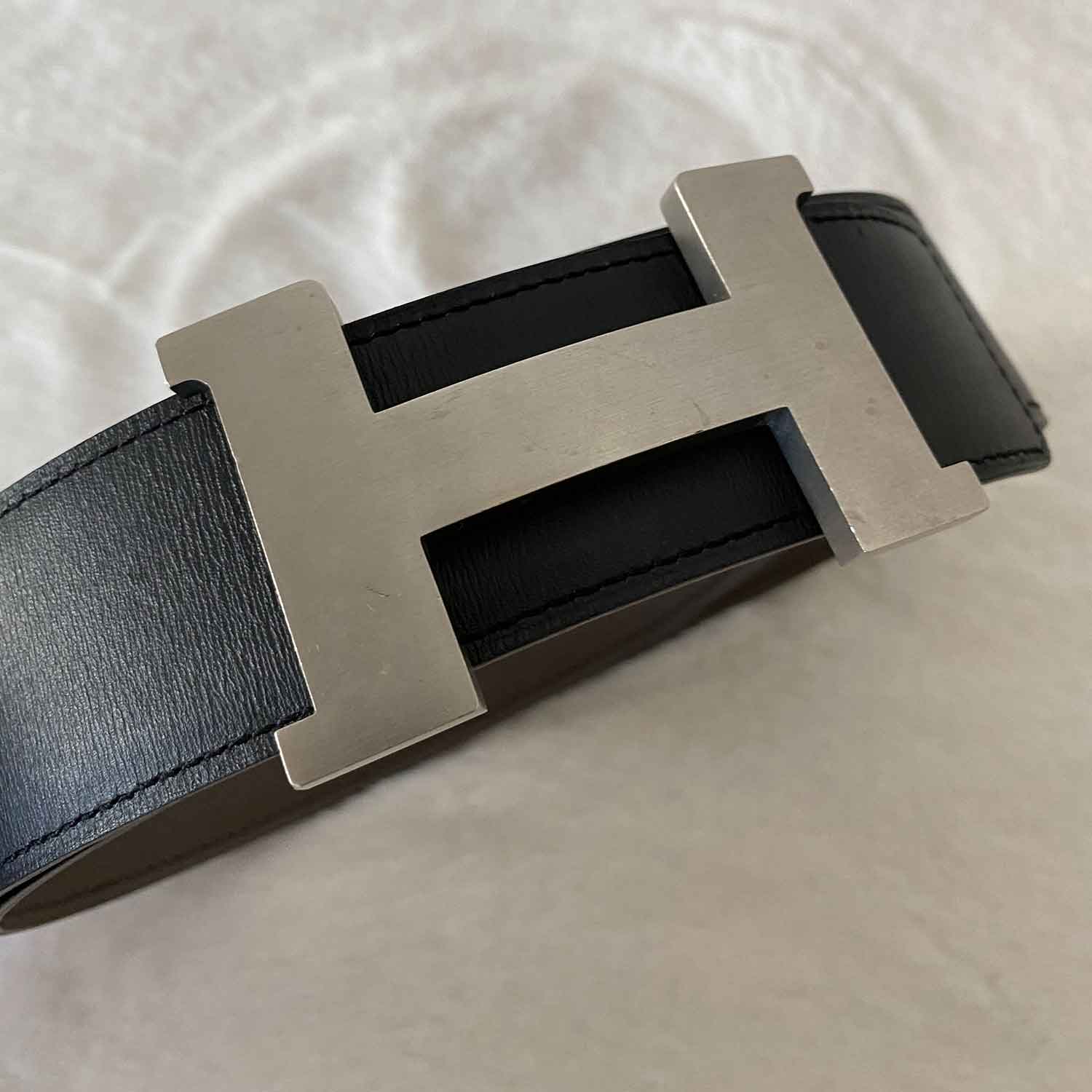 Shop authentic Hermès H Belt Buckle and Reversible Strap at revogue for ...
