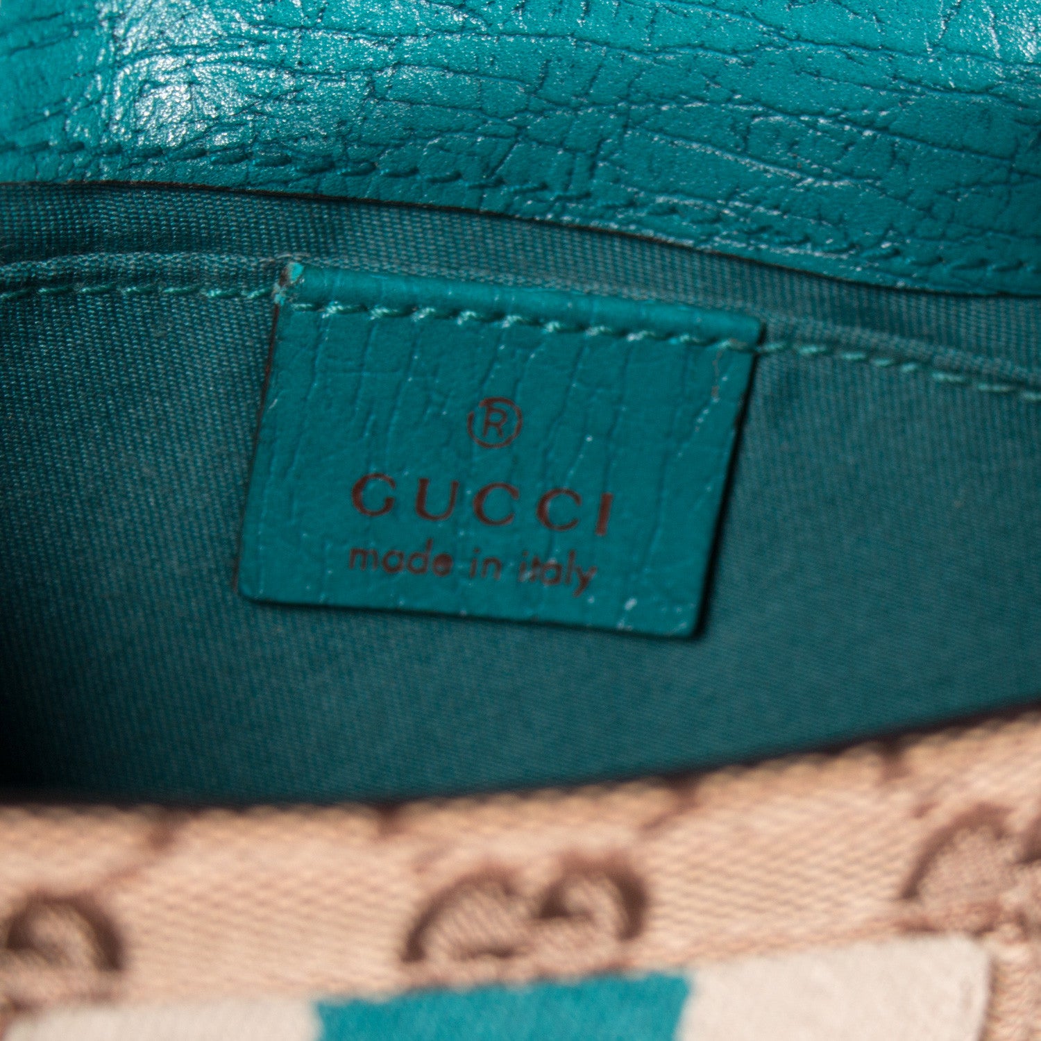 Shop authentic Gucci Horsebit Clutch at revogue for just USD 300.00