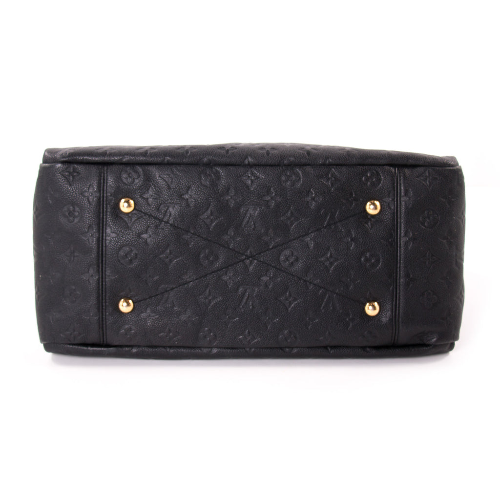 Shop authentic Louis Vuitton Monogram Empreinte Artsy MM at revogue for just USD 1,400.00