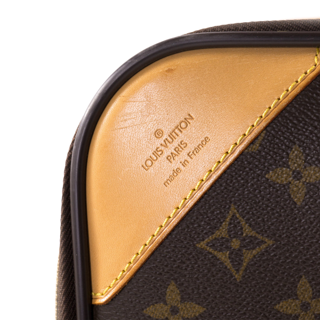 Shop authentic Louis Vuitton Monogram Pégase Légère 45 Travel Bag at revogue for just USD 1,700.00