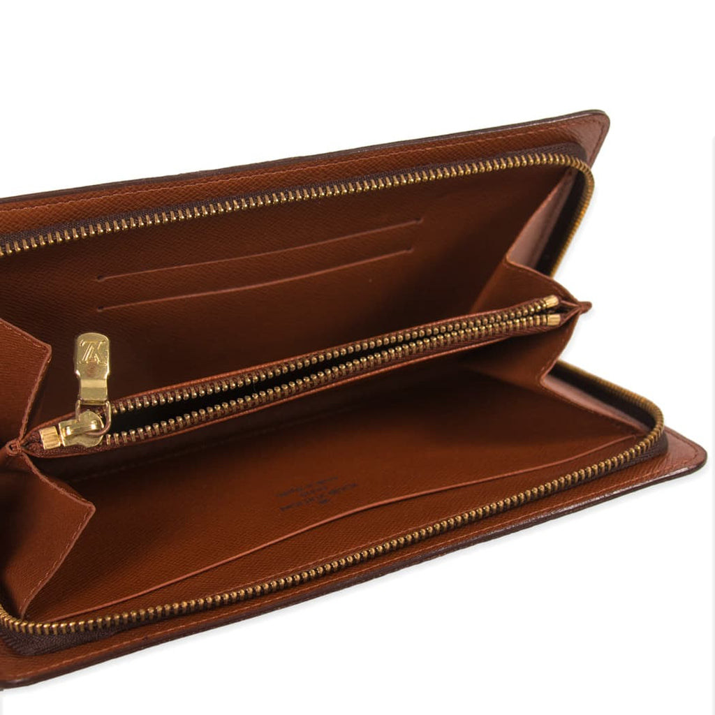 Shop authentic Louis Vuitton Monogram Zippy Wallet at revogue for just USD 400.00