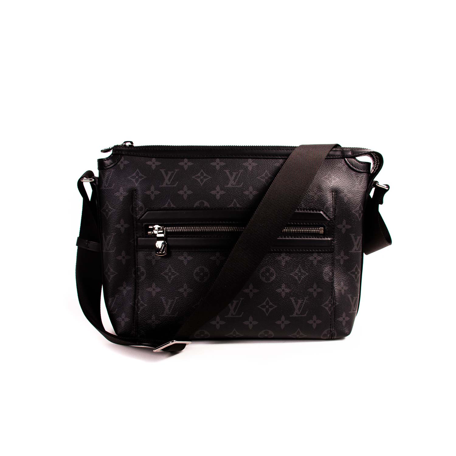 Shop authentic Louis Vuitton Odyssey Messenger PM at revogue for just ...