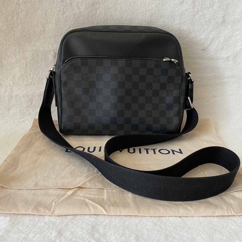 louis vuitton dayton reporter mm