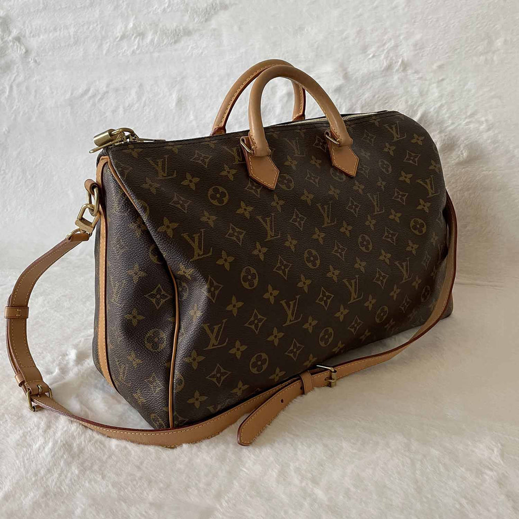 SELLING TMR Louis Vuitton Speedy Bandouliere 40 Bag Luxury Bags   Wallets on Carousell