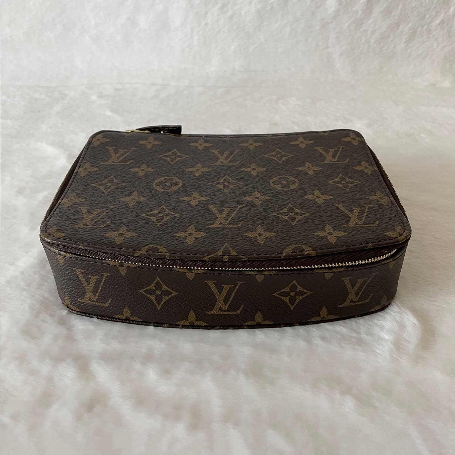Shop authentic Louis Vuitton Monogram Monte Carlo 22 at revogue for ...