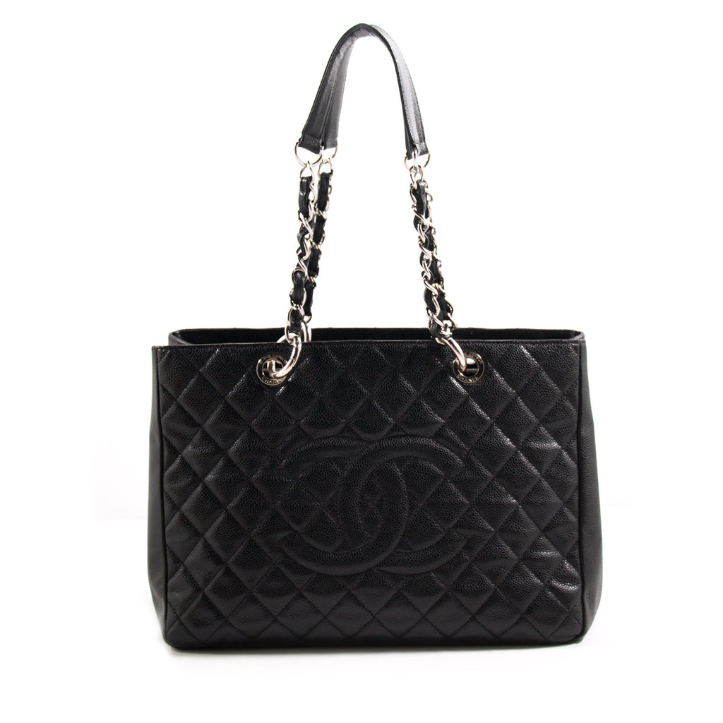 Shop authentic Chanel Grand Shopping Tote at revogue for just USD 1,700.00
