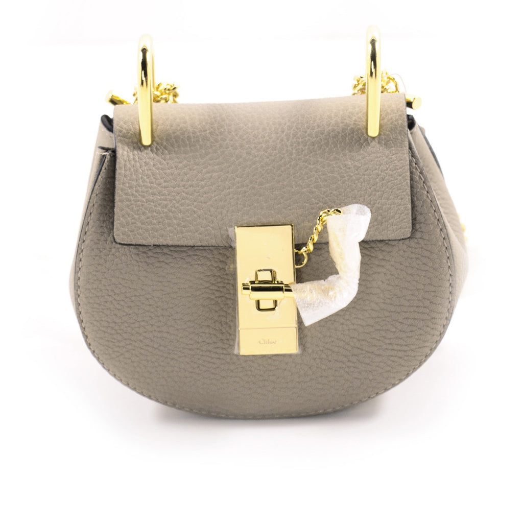 Shop authentic Chloé Nano Drew Shoulder Bag at revogue for just USD 900.00