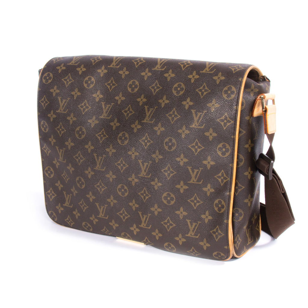 Shop authentic Louis Vuitton Abbesses Messenger Bag at revogue for just USD 999.00