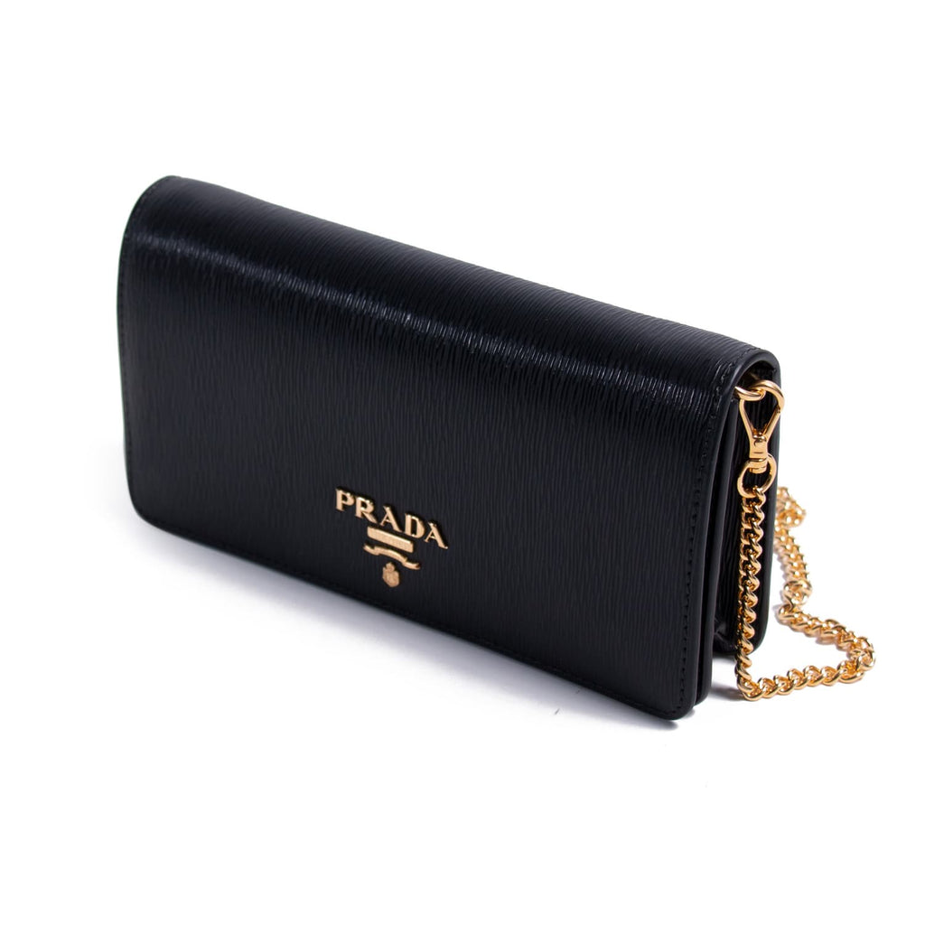 prada saffiano wallet on chain black