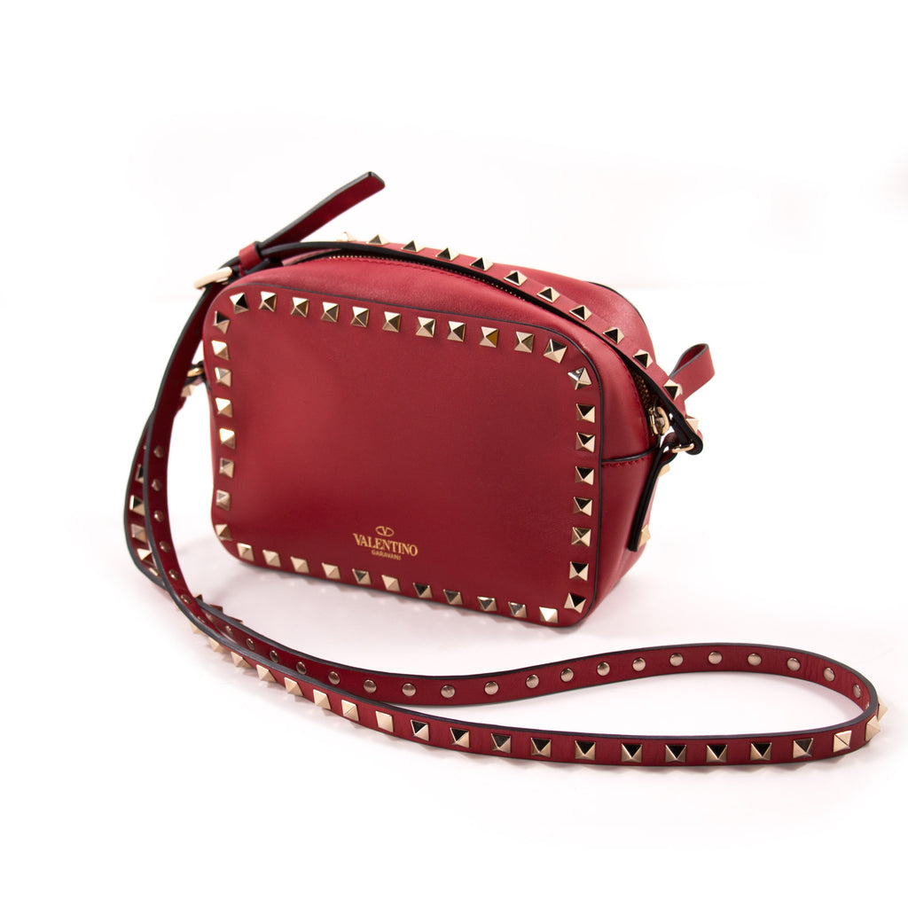 Shop authentic Valentino Rockstud Camera Bag at revogue for just USD 969.00