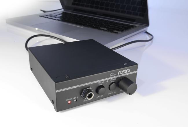 Fostex HP-A4 - Premium headphone amp and DAC - Headphone Amplifier 