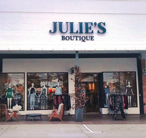 Locations – Julie's Clothing