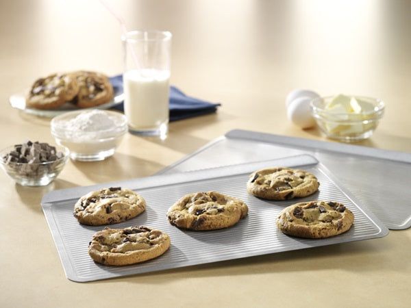 USA Pan Scoop Cookie Sheet