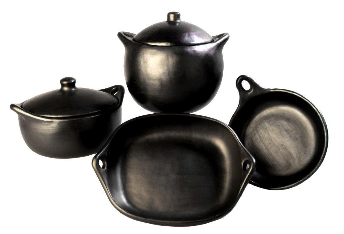 Toque Blanche Chamba Black Clay Soup Pot with Handles & Cover, Earthenware Pot, Clay Cooking Pots for Dishes, Stews, Soup Bowls, Beans & More That