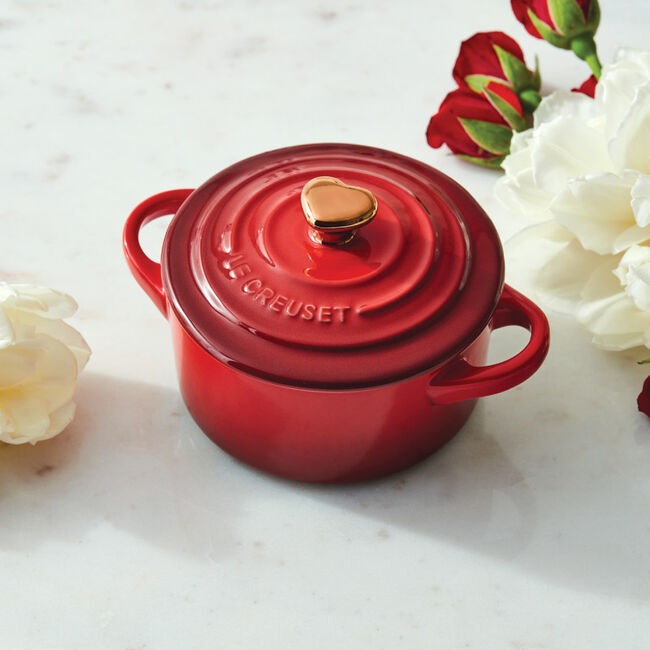 Specialty Cocotte 2 qt Heart - Licorice - Creative Kitchen Fargo