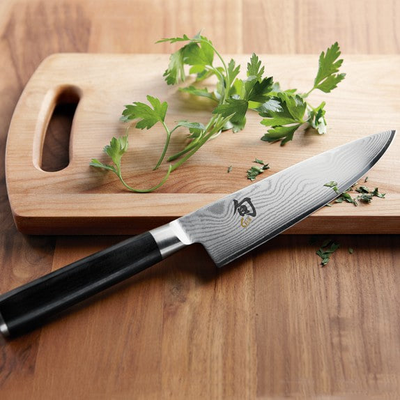 Shun DM0723 Classic 6-Inch Stainless Steel Chef's Knife