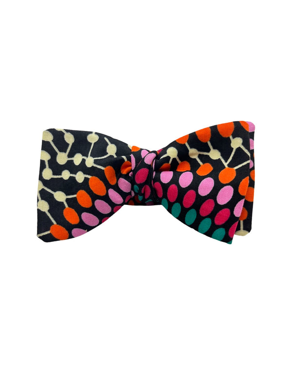 Line Piece Bow Tie