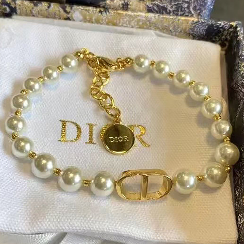 Christian Dior CD Letter Pearl Bracelet Student Simple Versatile Net Red Jewelry