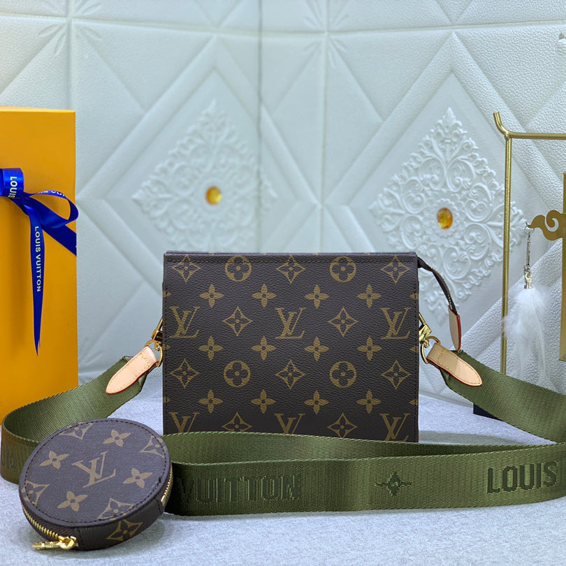 Louis Vuitton LV Monogram Women's Toiletry Bag Wallet Shoulder Bag Two-Piece Set