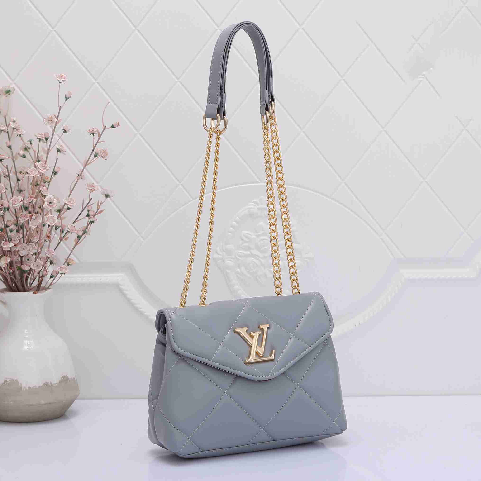 Louis Vuitton LV Plaid Ladies Chain Bag Shoulder Bag