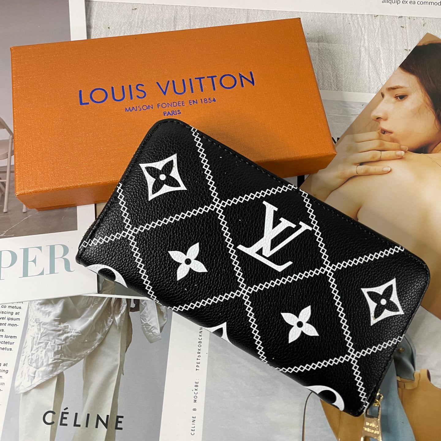 Louis Vuitton LV Women's Long Zip Wallet Bag