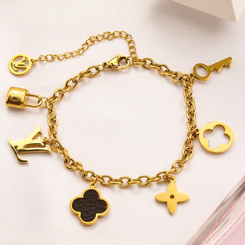 LV Louis Vuitton Fashion Letter Pendant Chain Bracelet