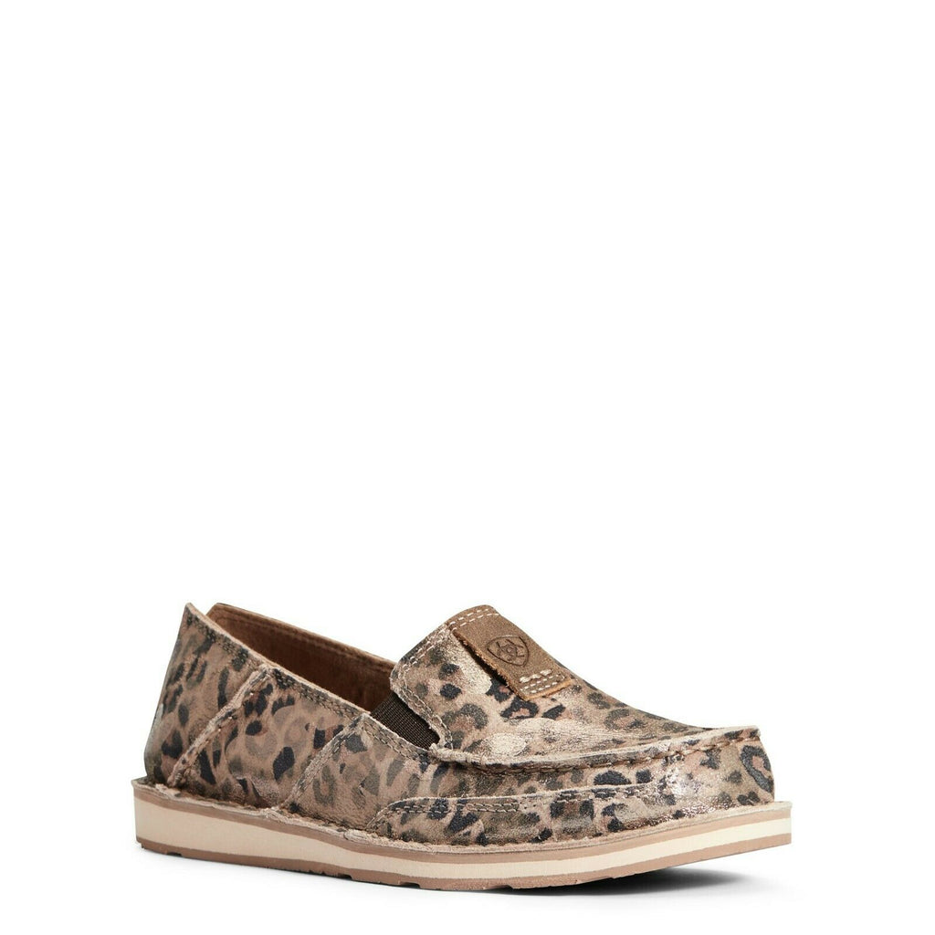 leopard ariat cruisers