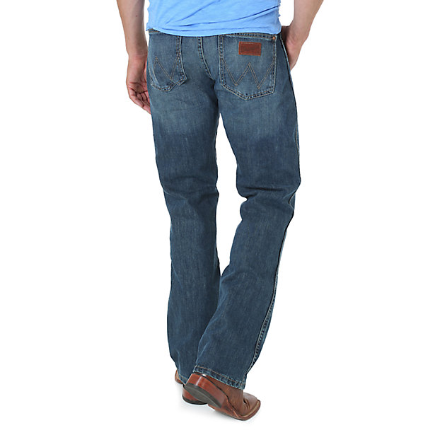 Wrangler Mens Retro Slim Fit Bootcut Jeans 77MWZRW – Wild West Boot Store