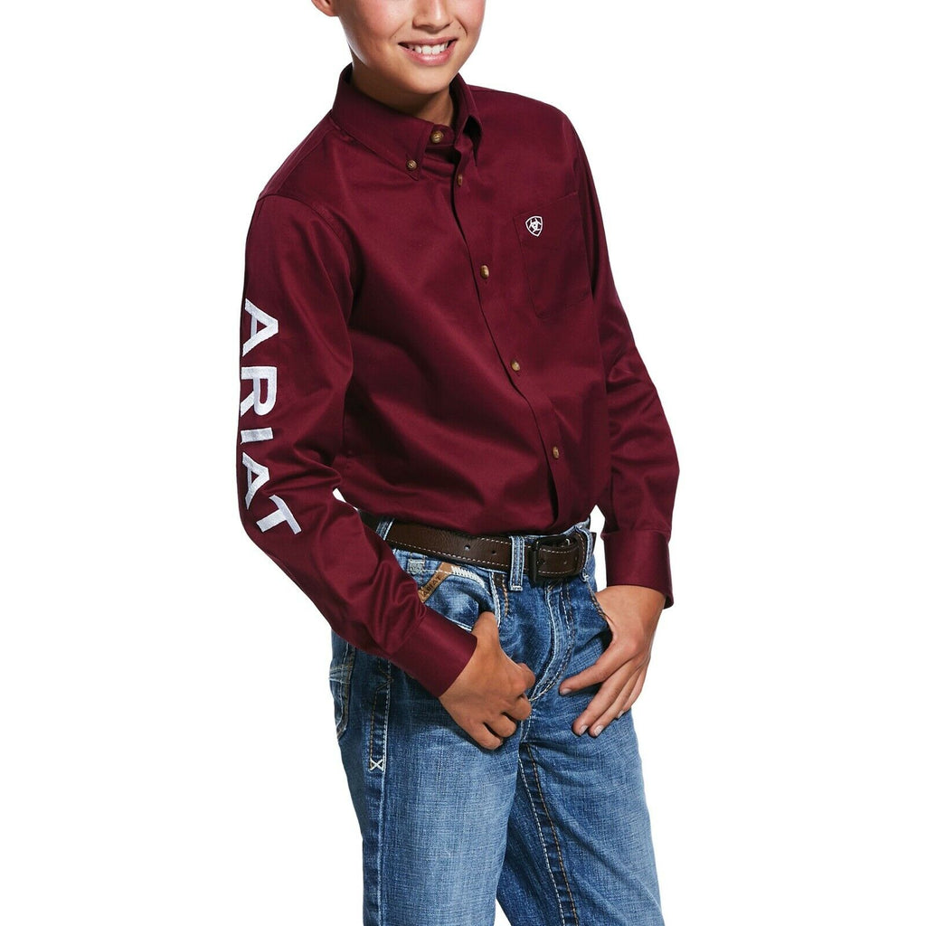 ariat clothes near me