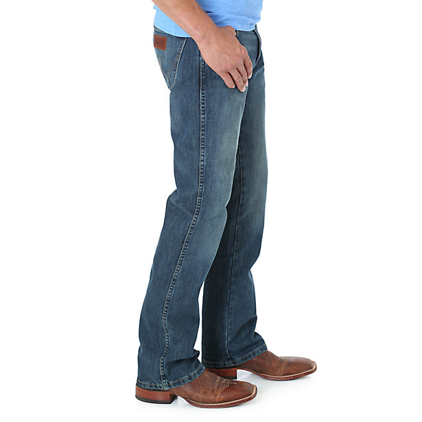 slim fit bootcut