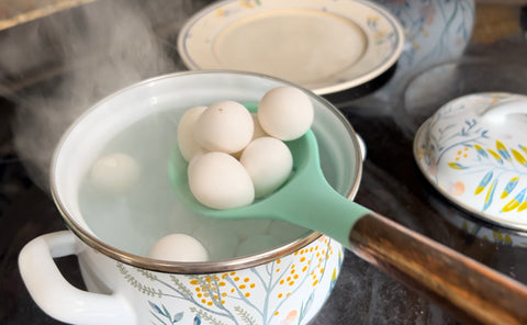 Boiling Quail Eggs