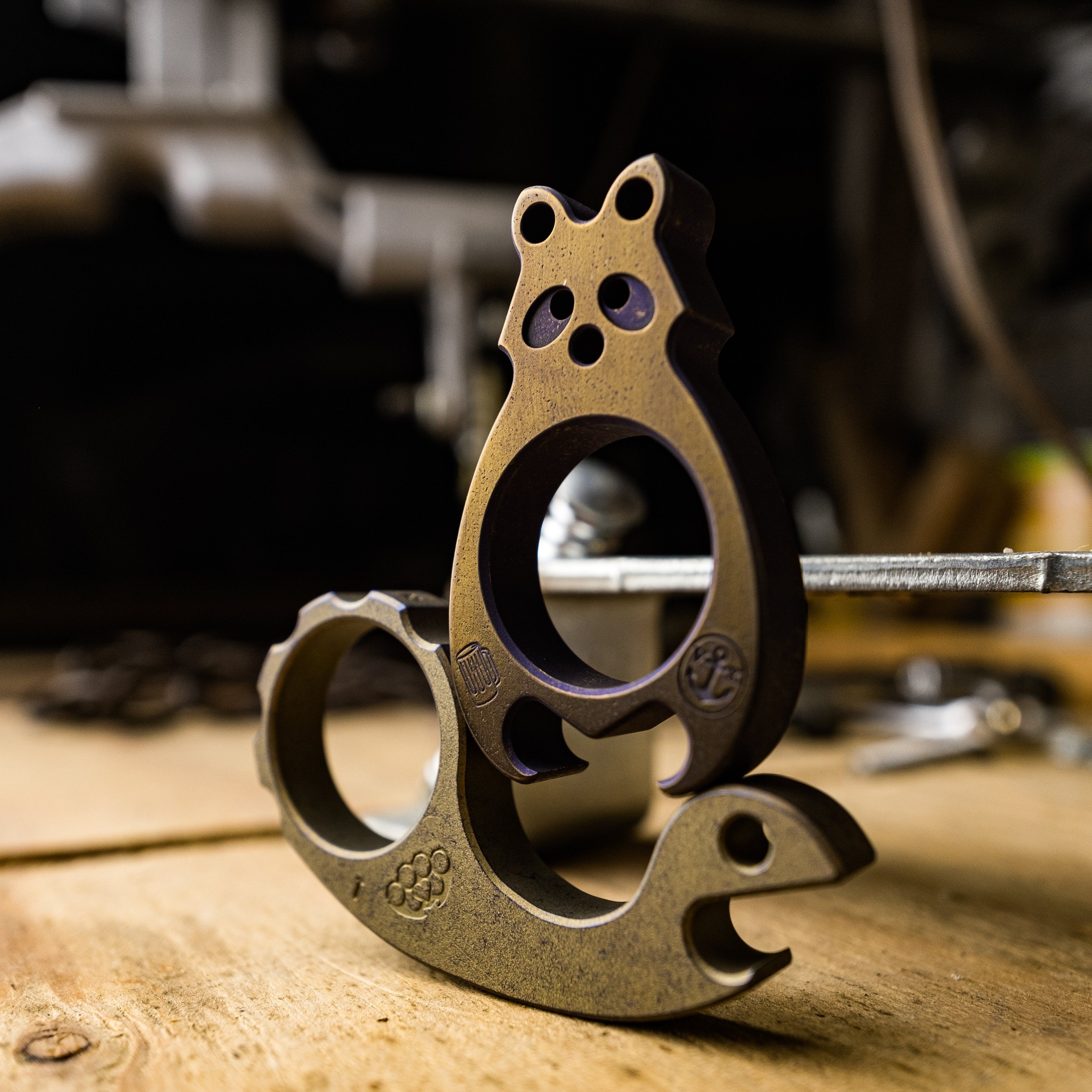 VoxDesign 'Gus' 3/8  Raccoon - Bronze Anodized Titanium