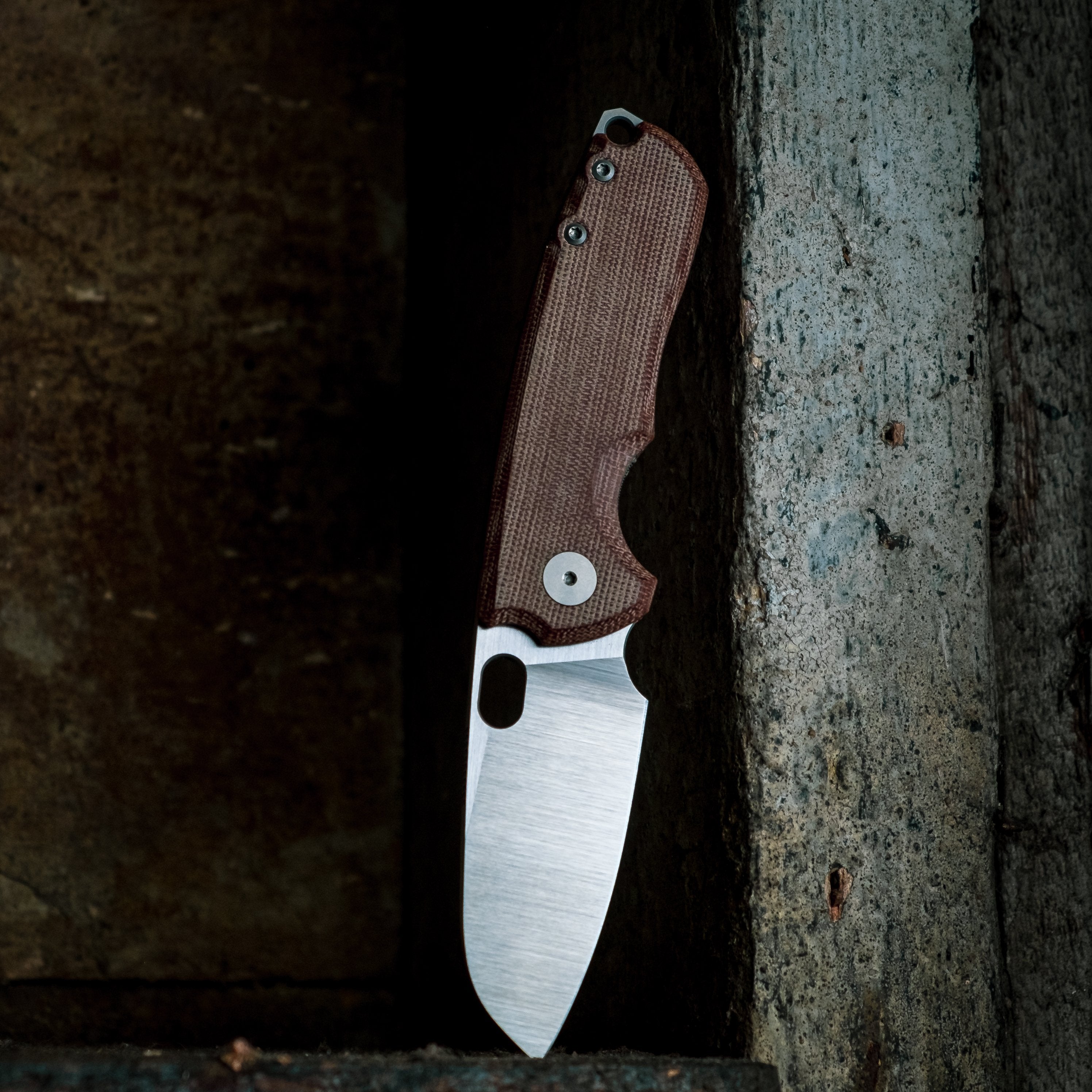 Urban EDC F5.5 - Brown Micarta & M390 (Exclusive)