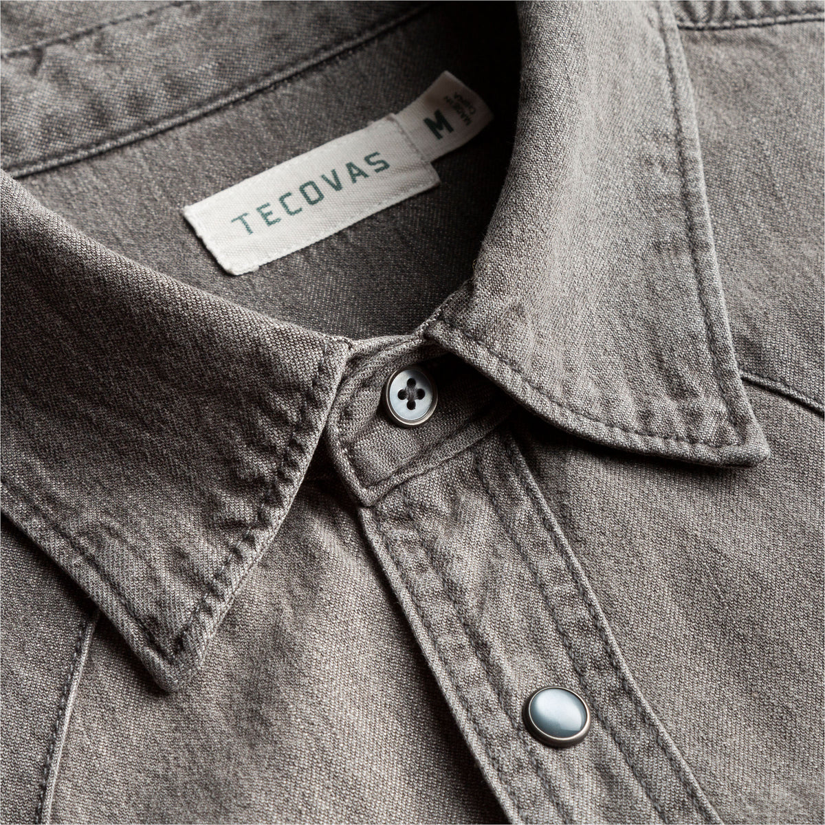 denim shirt pearl snap buttons