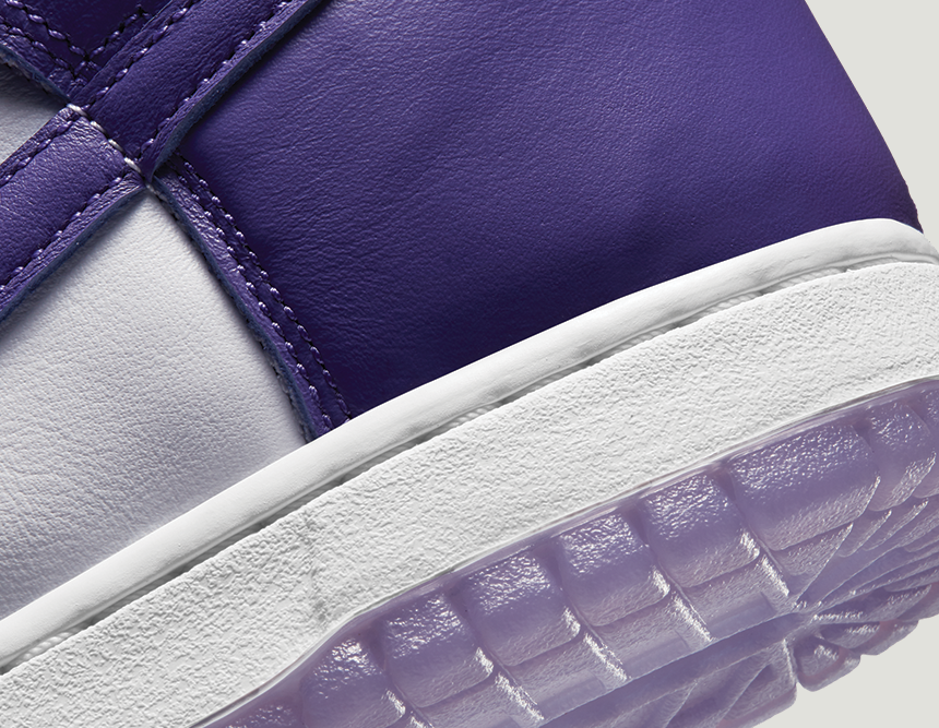 Nike Dunk High WMNS Varsity Purple