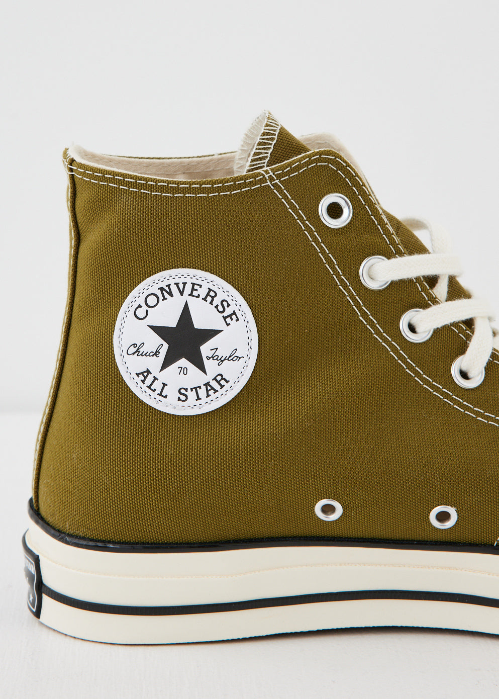 olive green chuck 70s