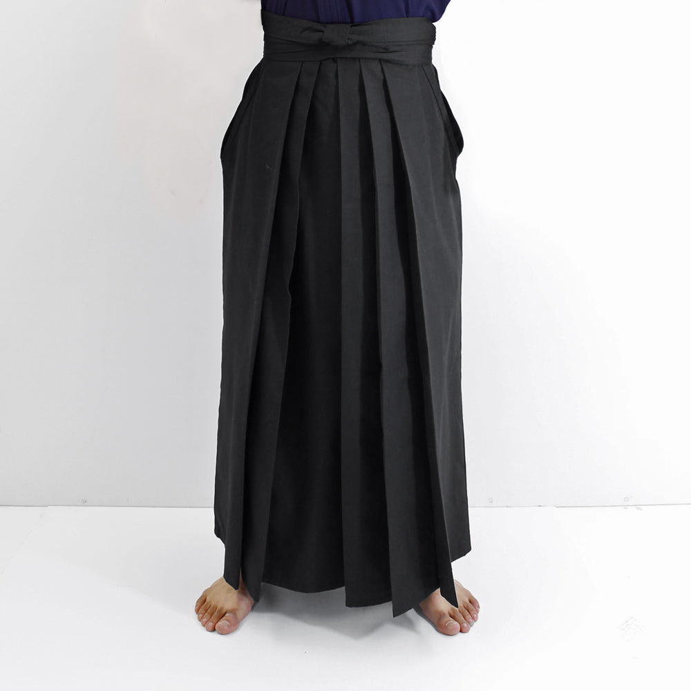 Deluxe Tetron Hakama - Black (Permanent Pleats) – AOI BUDOGU