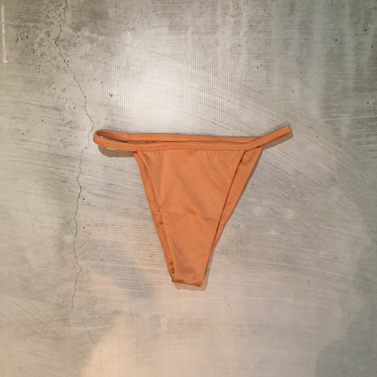 Rita Metallic Peach Bottoms Wolfclub