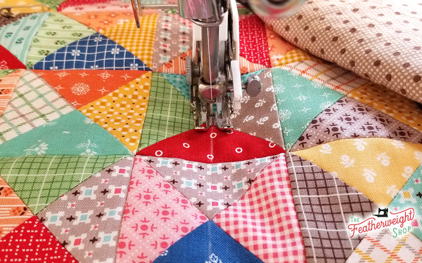 Lori Holt Sewing Machine Cover & Mat for the Singer Featherweight