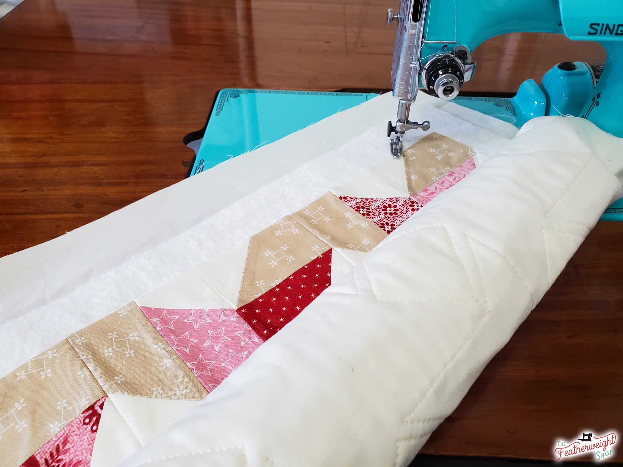 Sew Along Part 4: Sweet Trellis Mini Quilt Skill Builder – The Singer  Featherweight Shop