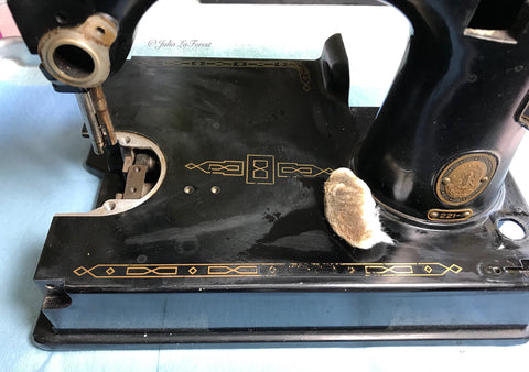 Singer Featherweight varnish removal