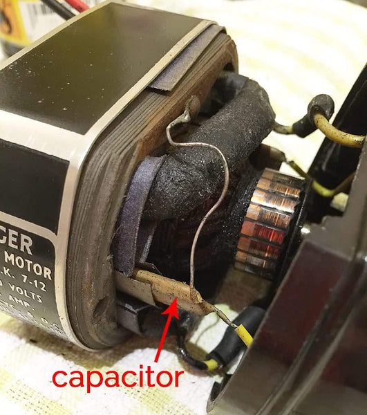 Singer Featherweight Capacitors Inside the Motor 3