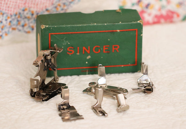 Singer Featherweight 221 Attachments and Accessories – The Singer  Featherweight Shop