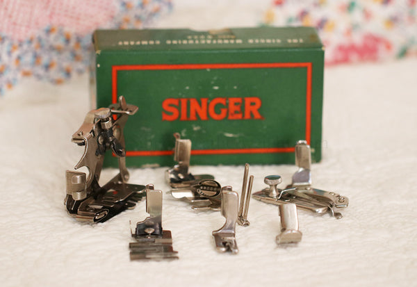 Singer Featherweight 221 Attachments Set #3