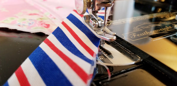 Binding a Quilt on a Singer Featherweight