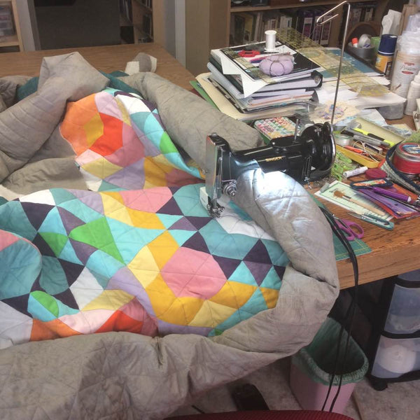 Quilting a King Size Quilt on a Singer Featherweight