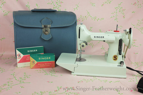 Singer Featherweight 221 Presser Foot Attachment – The Singer Featherweight  Shop