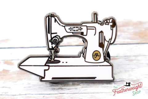 Counted Cross Stitch KIT 32 BELFAST Singer Featherweight 221 – The Singer  Featherweight Shop