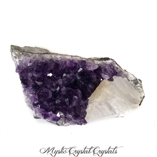 Amethyst Crystals – Meaning & Properties of the Purple Stone