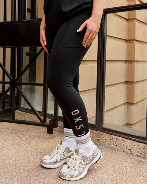 Shop Women's Leggings With Pockets Online